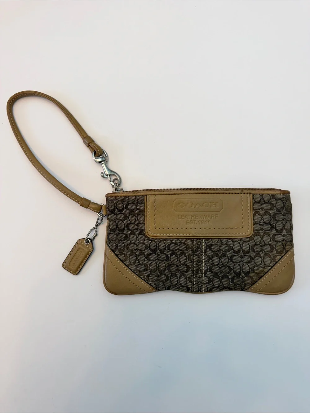 Vintage Y2K Coach Leatherware Est.1941 Zip Signature Pouch Wristlet